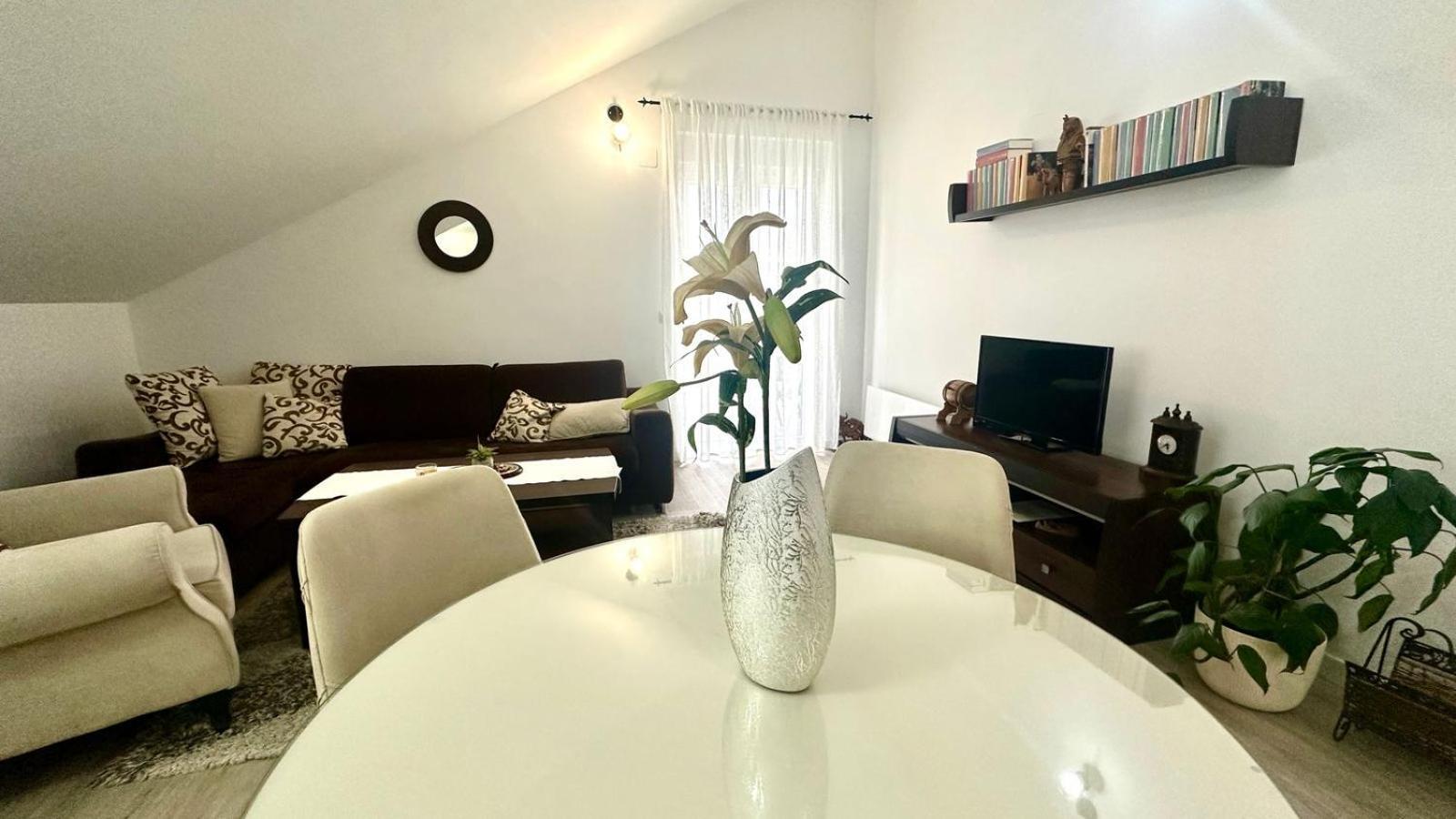 Apartments Teodo מראה חיצוני תמונה